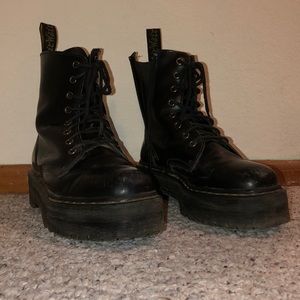matte black platform jadon dr docs great condition